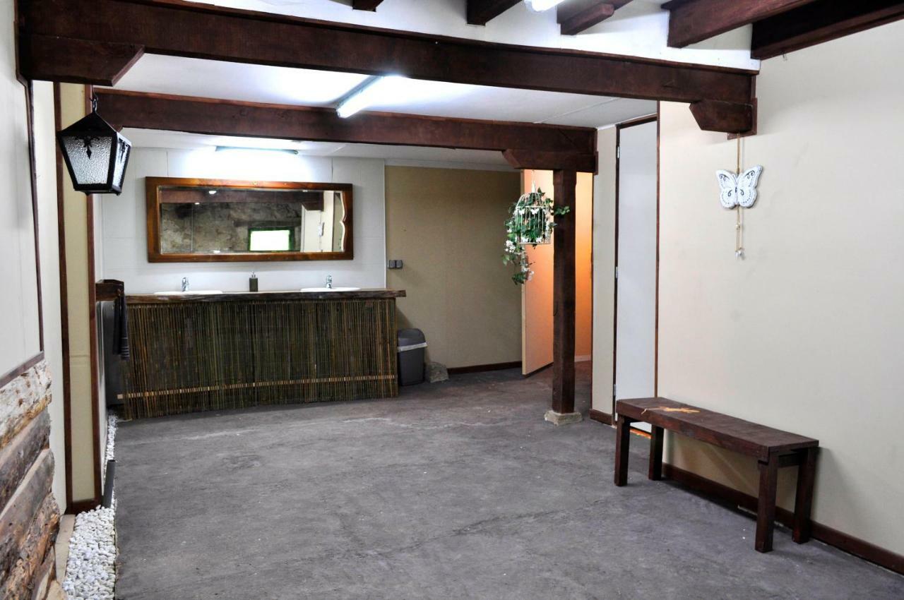 Guillerin Caravan and Glamping Sornac Bagian luar foto
